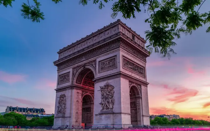 Arc de Triomphe
